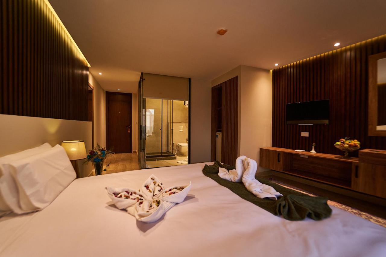 New Pyramid Front Hotel Al Kawm al Akhdar Bagian luar foto